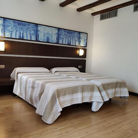 Hotel Rey Sancho Navarrete Εξωτερικό φωτογραφία