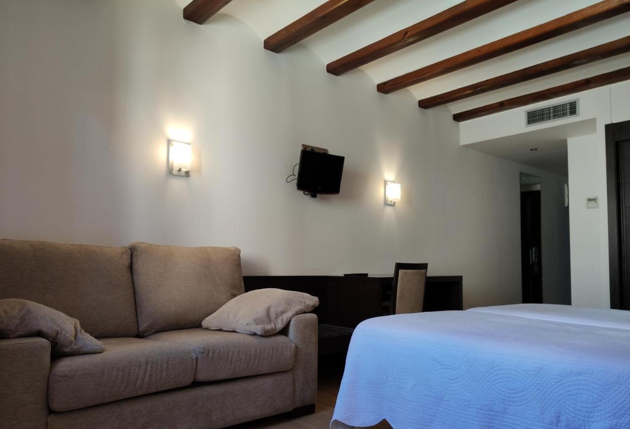 Hotel Rey Sancho Navarrete Δωμάτιο φωτογραφία