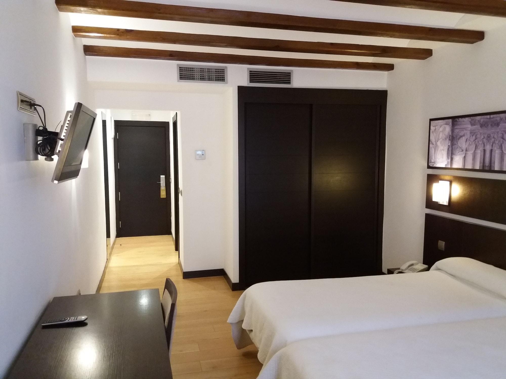 Hotel Rey Sancho Navarrete Εξωτερικό φωτογραφία
