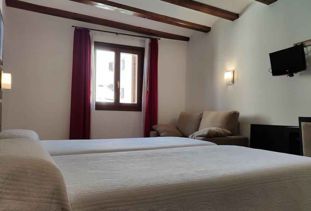 Hotel Rey Sancho Navarrete Εξωτερικό φωτογραφία