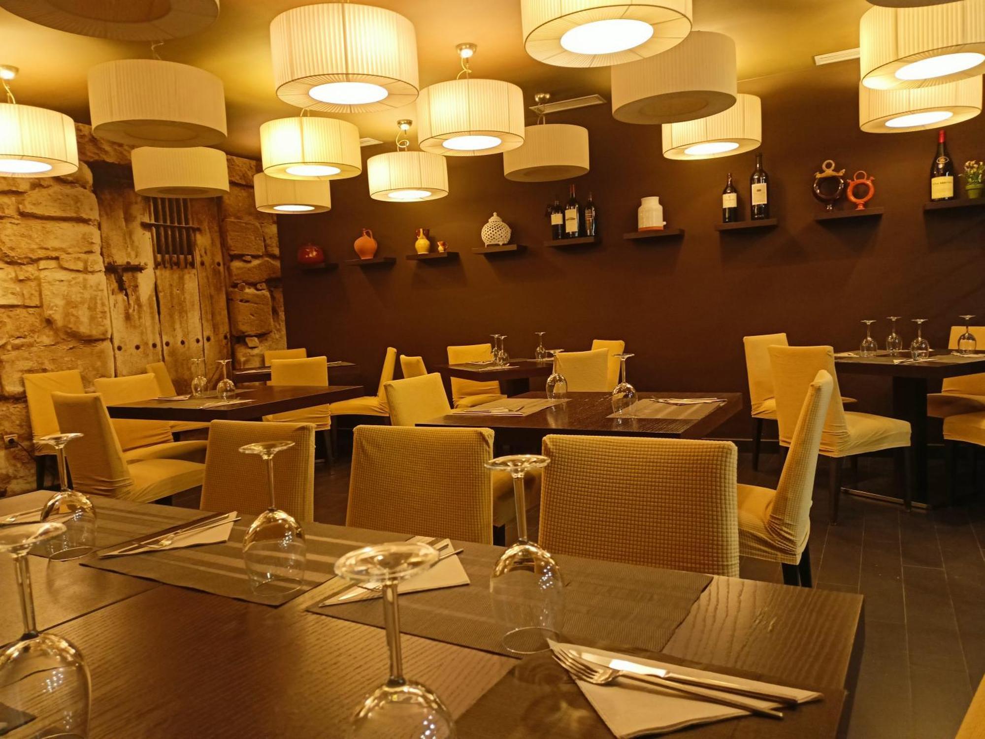 Hotel Rey Sancho Navarrete Εξωτερικό φωτογραφία